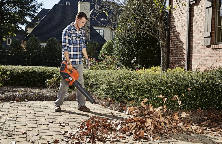 Husqvarna Leaf Blowers